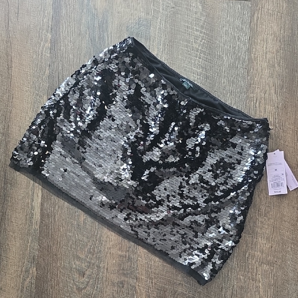 Forever 21 Black and Silver Sequin Mini Skirt